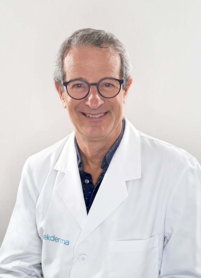 Dr. Jorge Santos - Cirujano Plástico